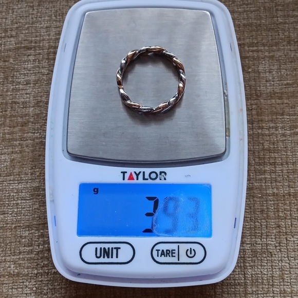 Gold and Silver Tone Twisted Band - Picture 6 of 7